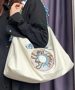 Японская 2023 Новая Женская сумка через плечо с вышитым пончиком, Корейская Большая вместительная Белая Холщовая студенческая повседневная сумка подмышками